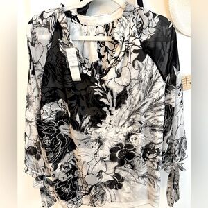 WHBM Black and White Sheet Top